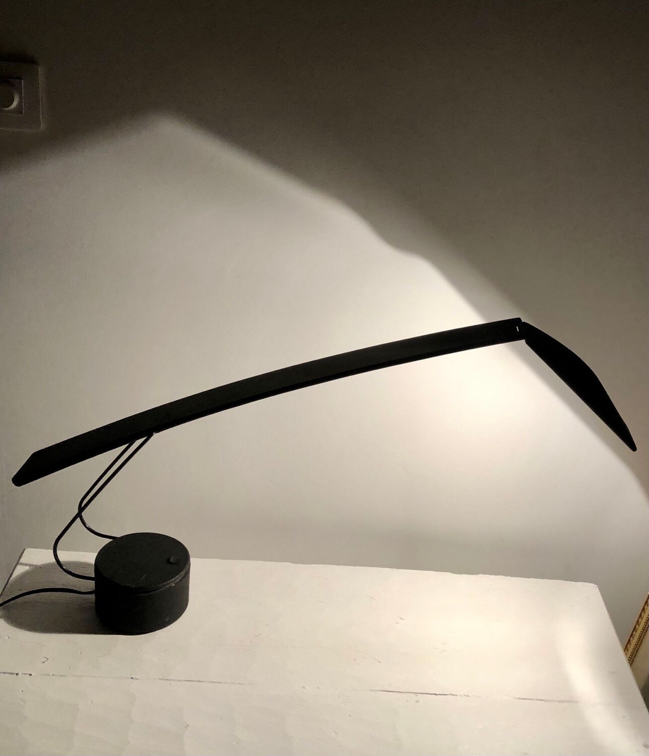 Dove desk lamp by Marco Colombo and Mario Barbaglia 1980s