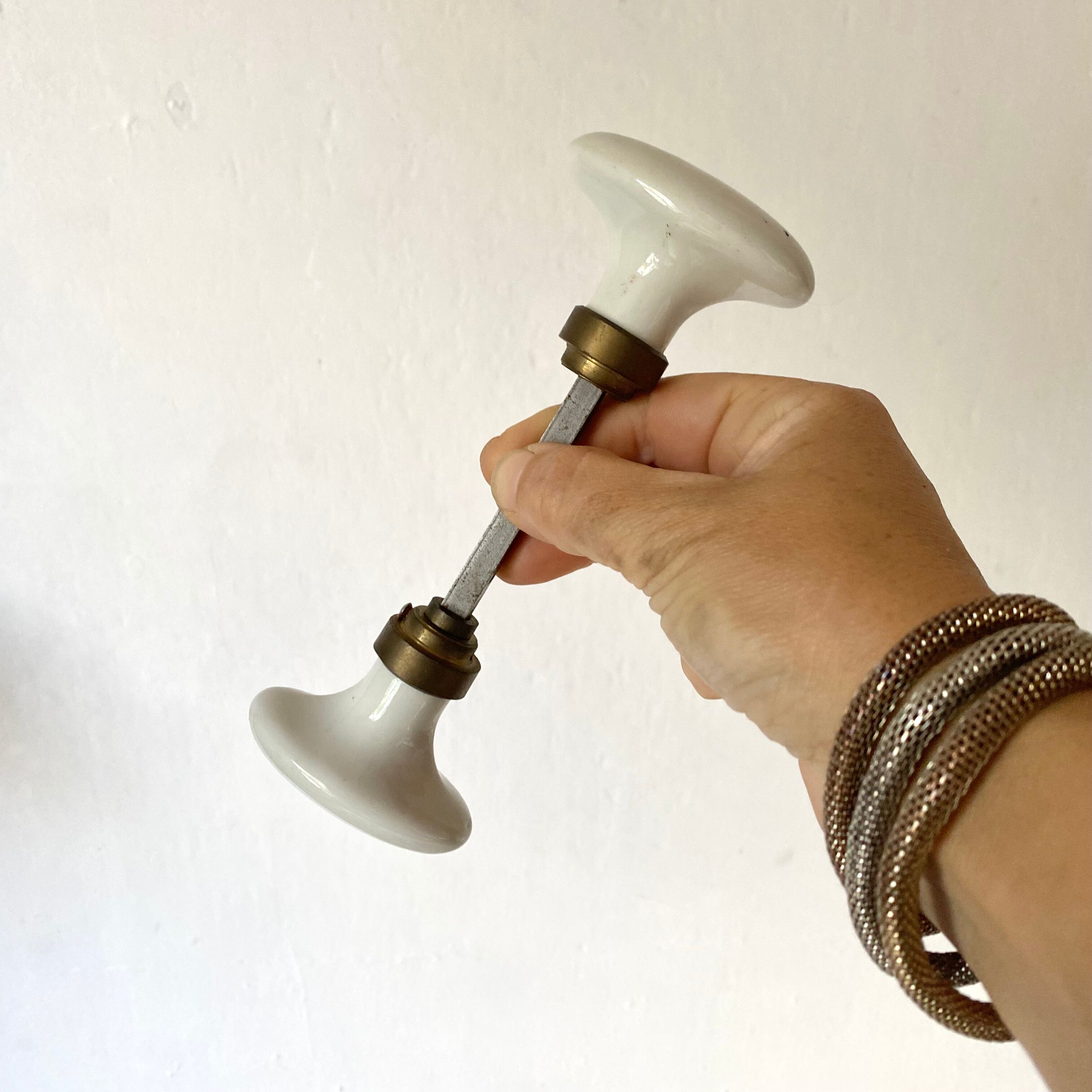 Porcelain door handles