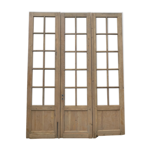 suite de trois portes