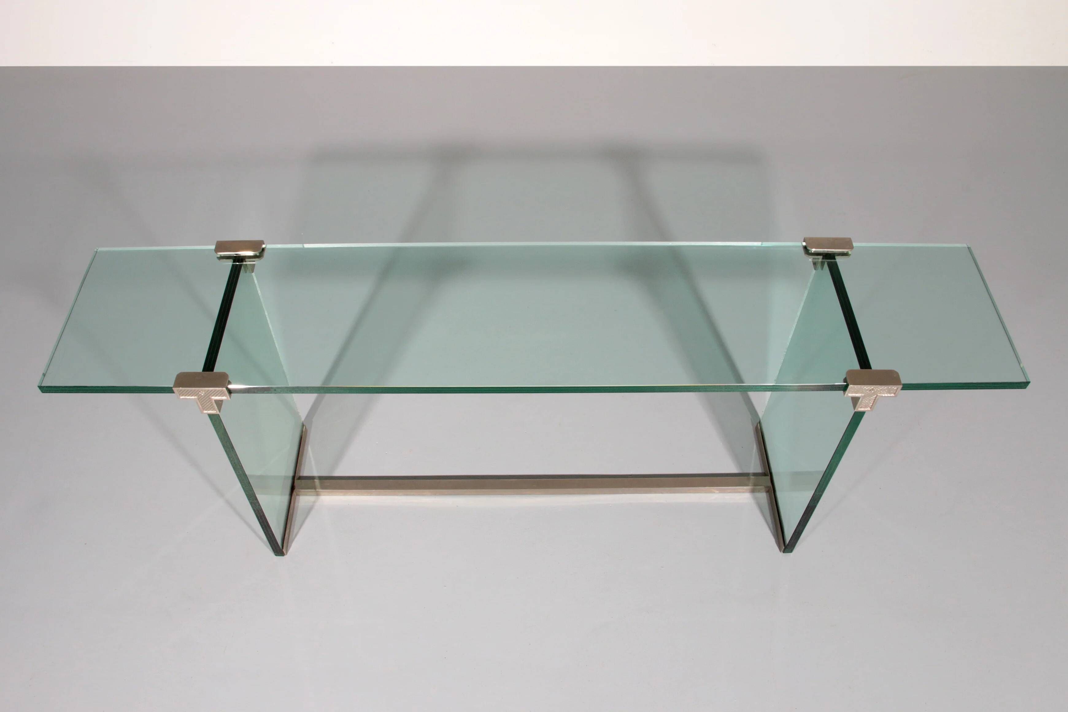 Table d'appoint Modèle T30 par Peter Ghyczy - design des années 1970 (2 mètres de long)