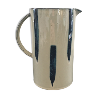 Scandinavian pitcher blue décor