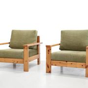 Set of two Italian pine design armchairs from the 1970s