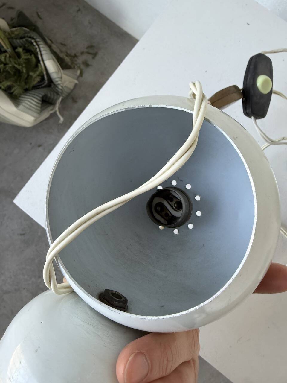 Paire de lampes « eyeball » années 80