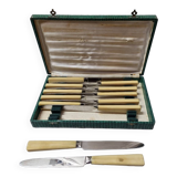 12 bakelite meat knives, 1970