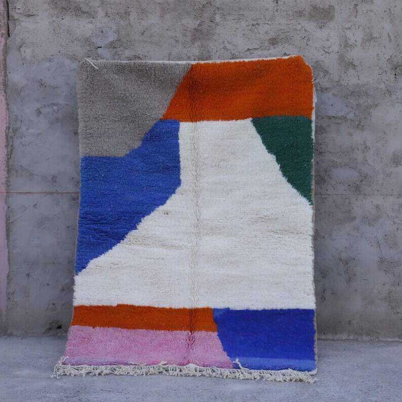 Handmade Moroccan rug 250cm x 150cm