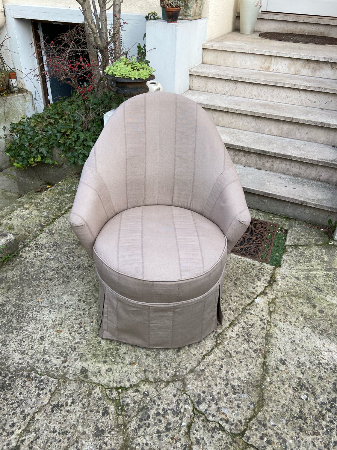 Vintage canvas toad armchair 1970