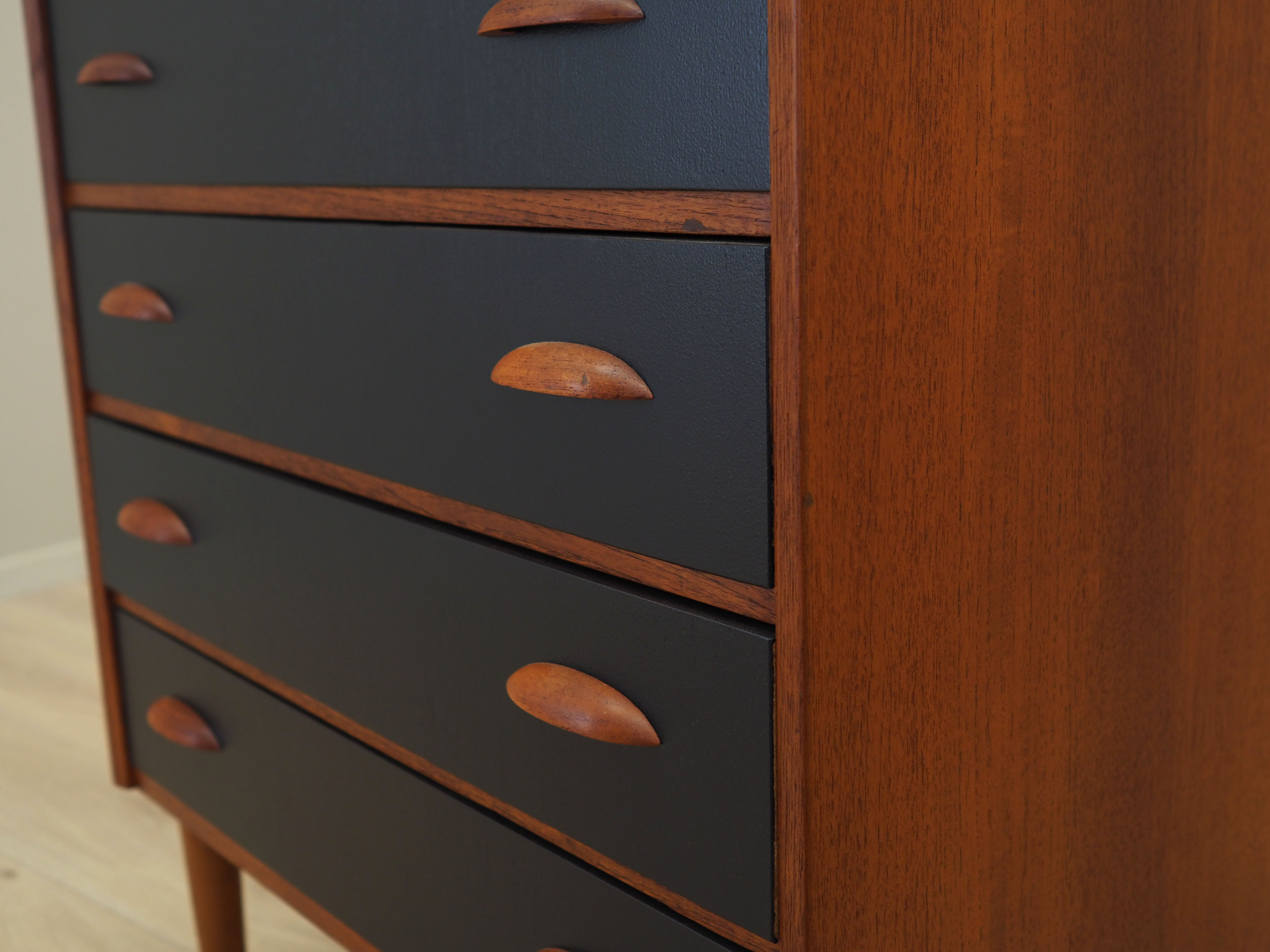 Teak chest of drawers, Danish design, 1970s, production: Denmark