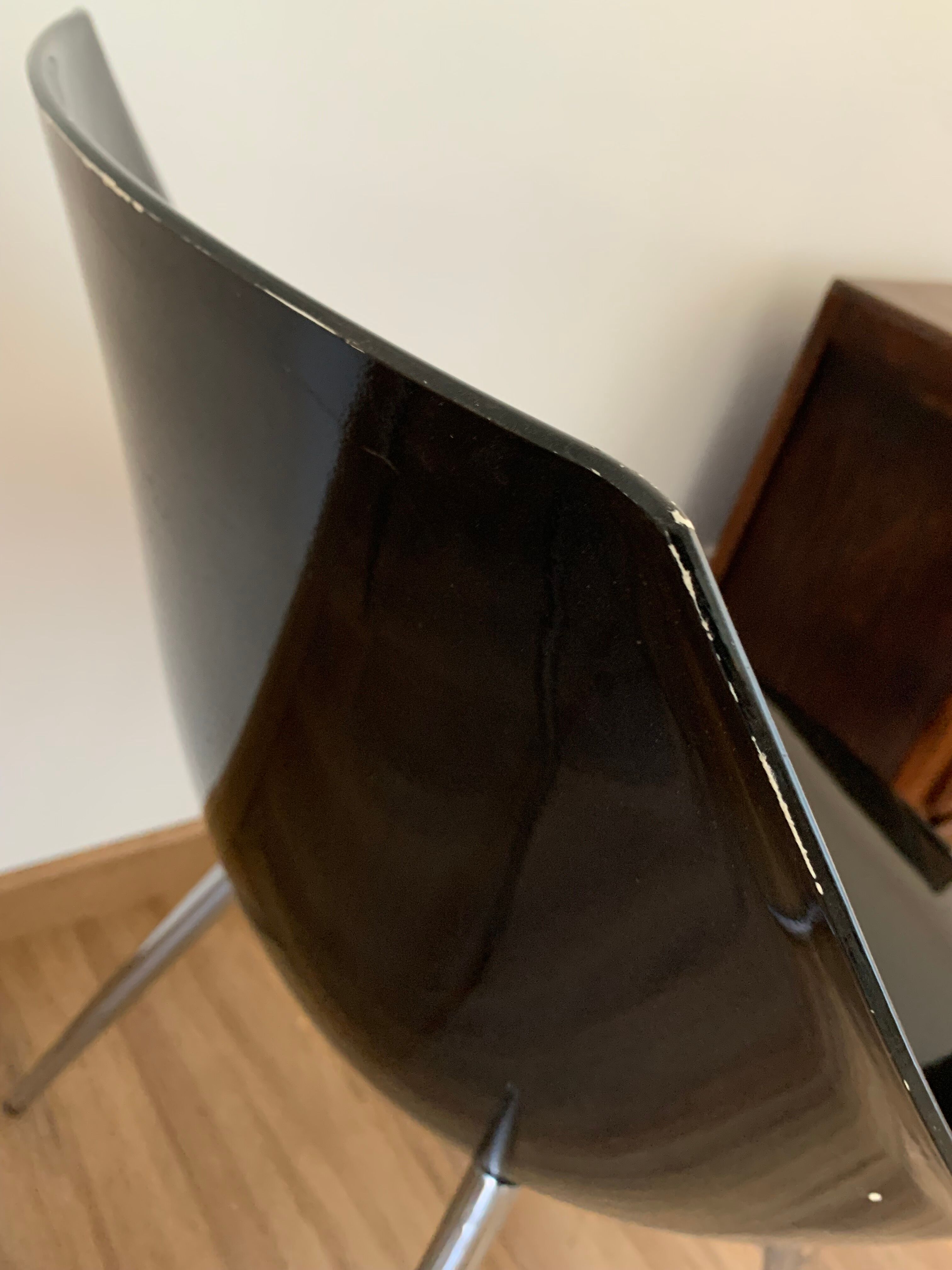 Duo of chairs