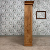 Chic display cabinet in pine (renovated)