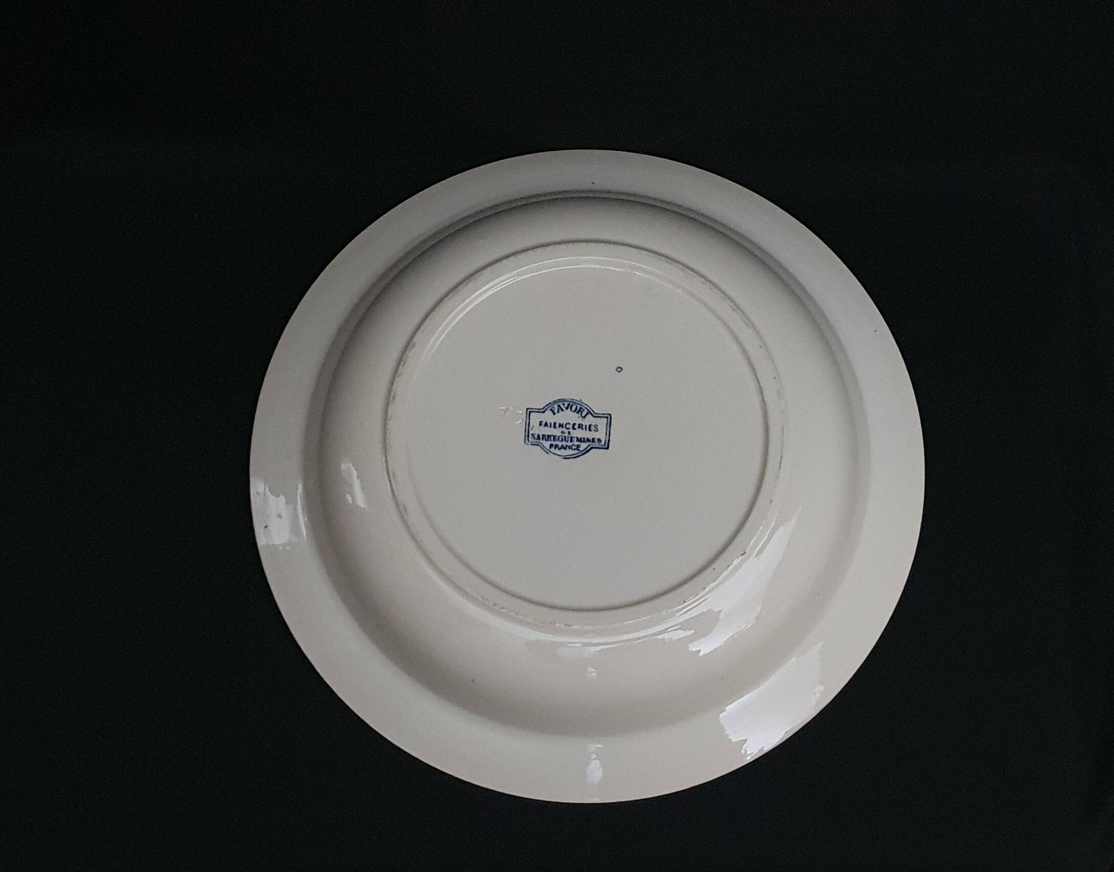 Round deep plate "Favori" Sarreguemines blue