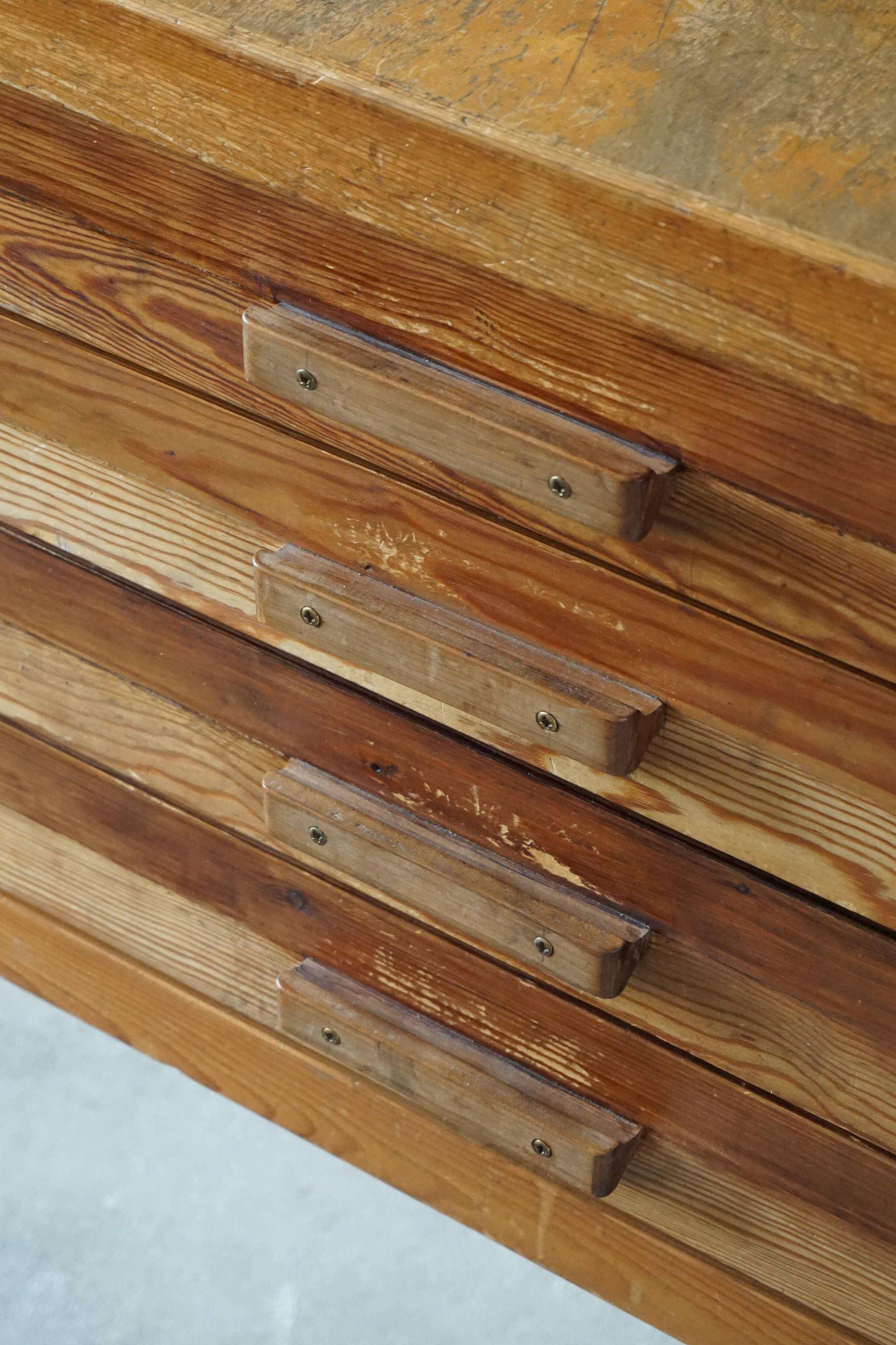 Large Danish drawing cabinet from the mid-century in pine and beech, 1960s.