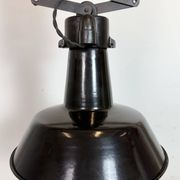 Lampe de plafond industrielle en émail noir à forme de ciseaux, années 1930
