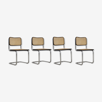 Lot de 4 chaises noires B32 de Marcel Breuer