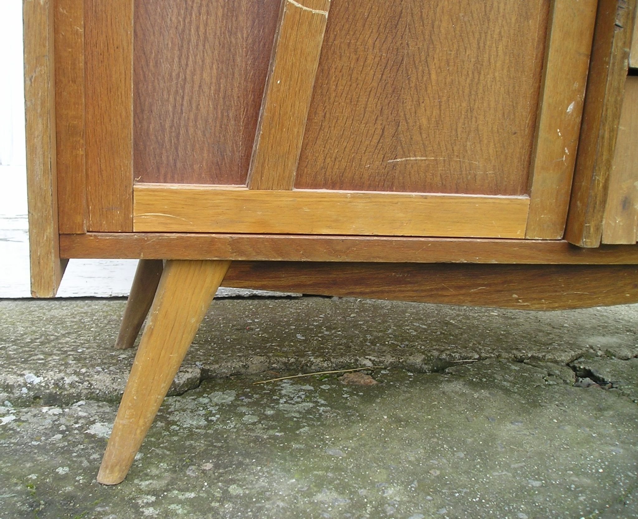 Chest of drawers with compass feet, 1 door and 6 drawers, 1960s