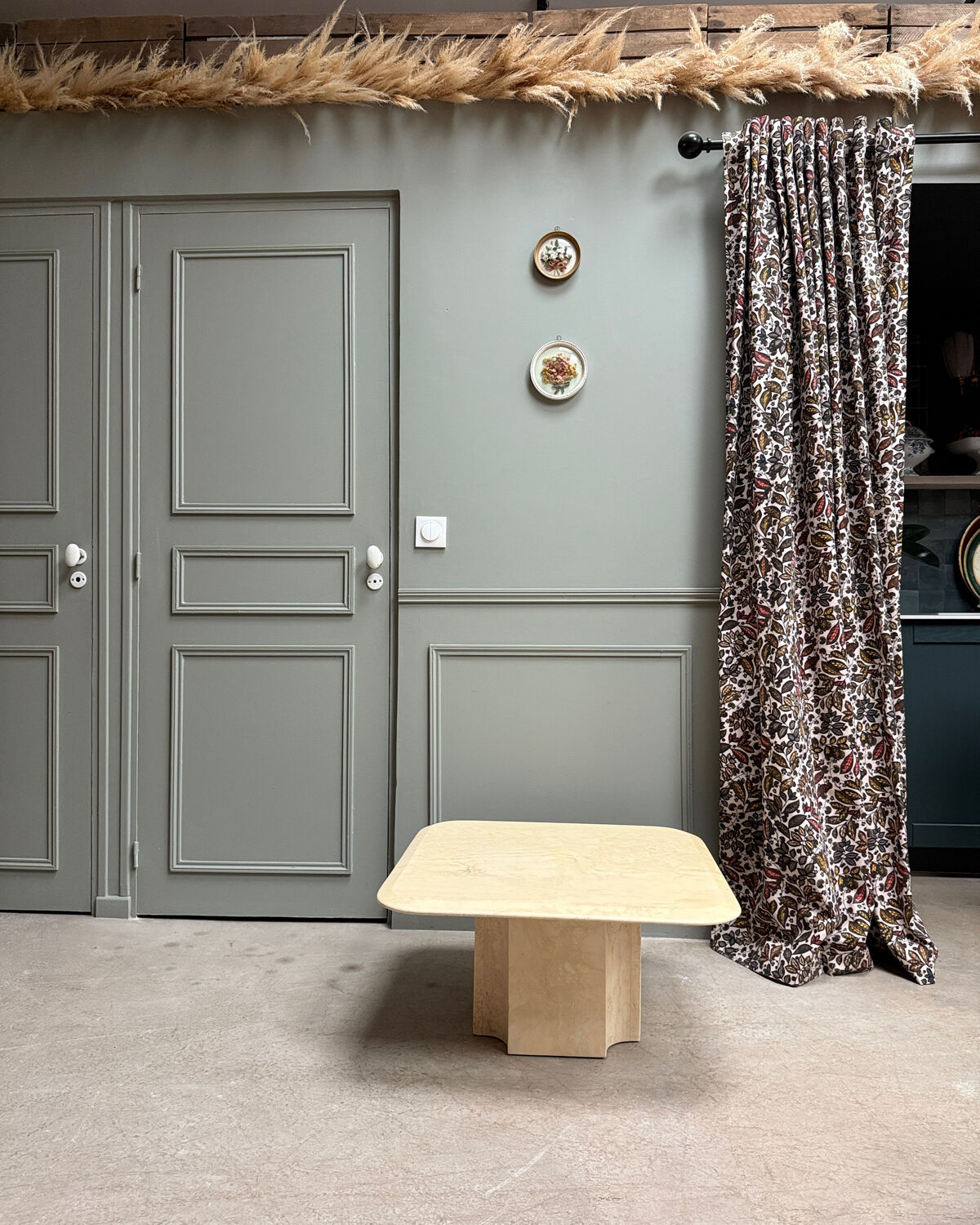 Table basse en travertin vintage