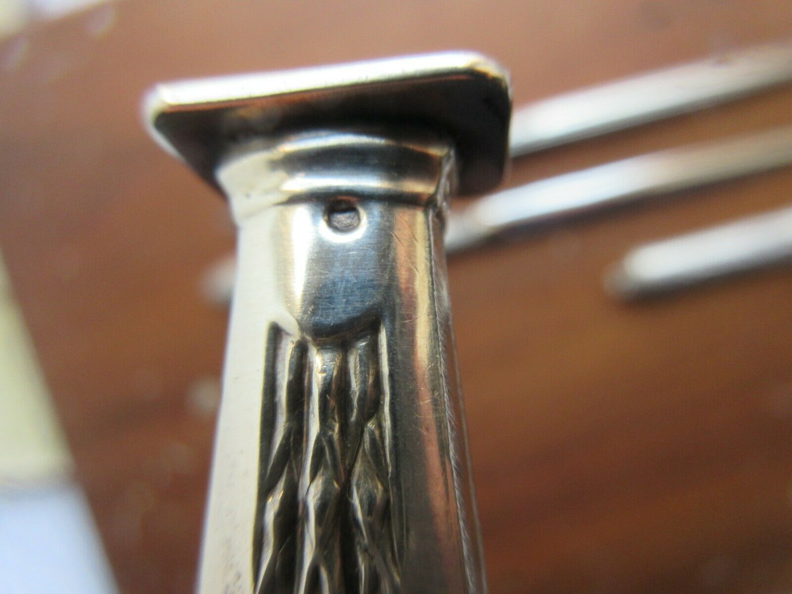 Office adornment, paper cutter, pen holder, seal, Art Deco silver metal