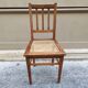 Chaise en bois et cannage 