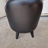 Pair of armchairs in imitation leather