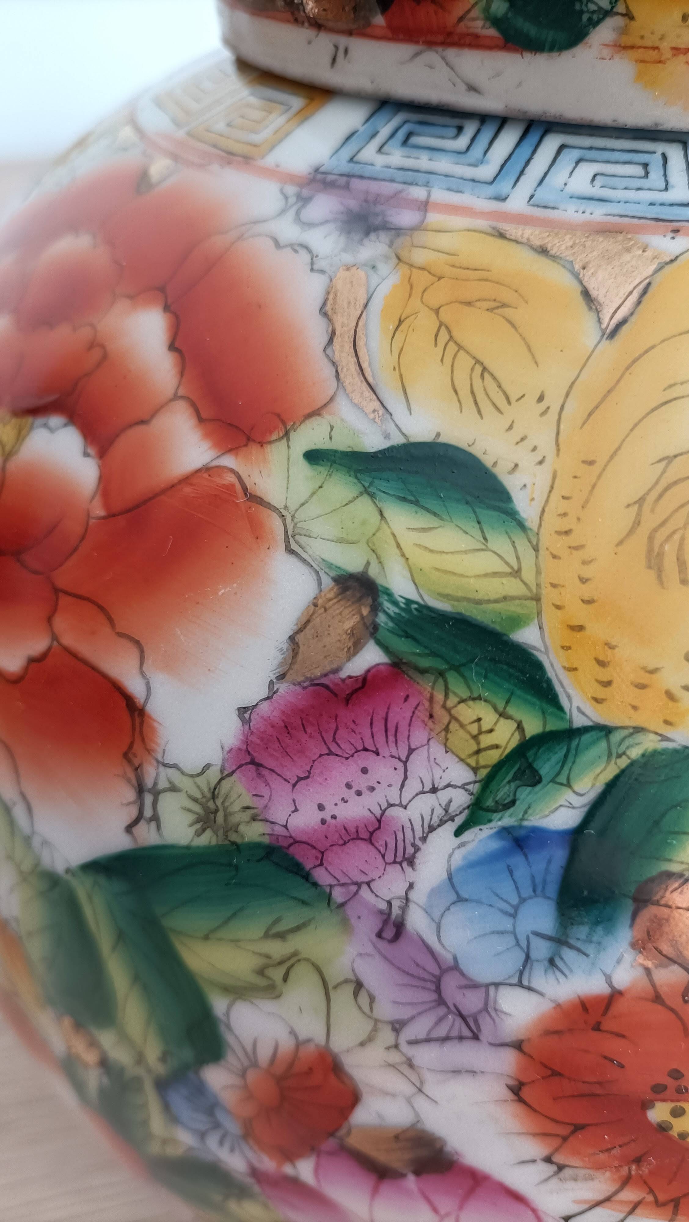 Large Chinese ginger jar with multi-colored porcelain lid