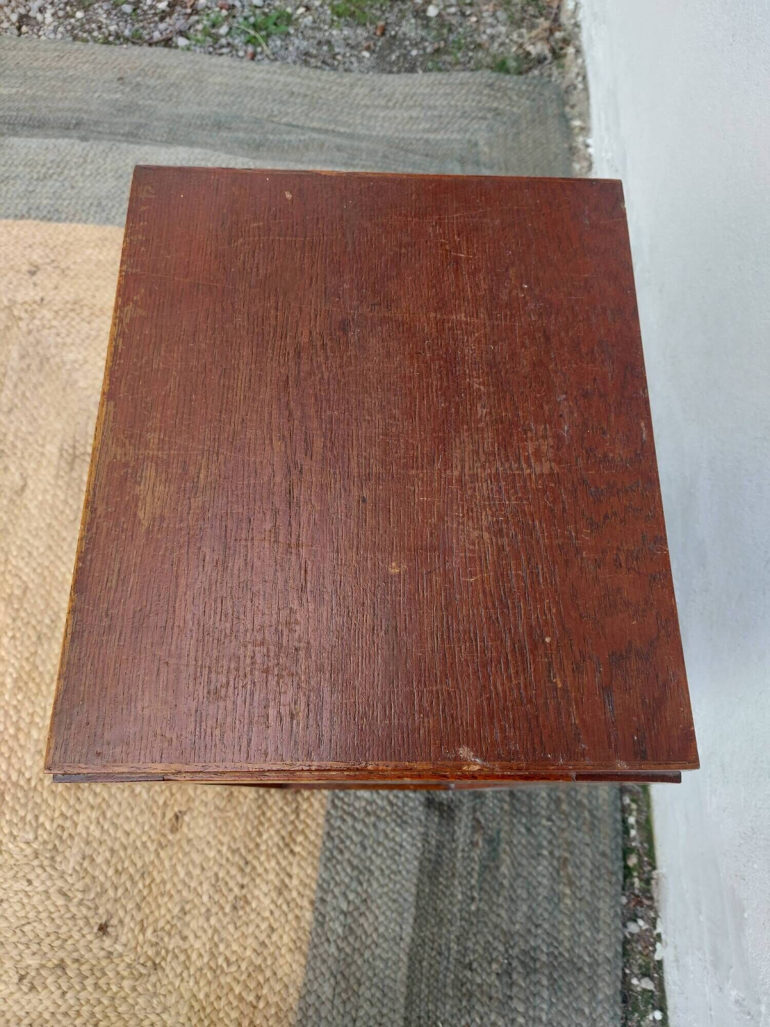 Small piece of furniture, roll-top filing cabinet