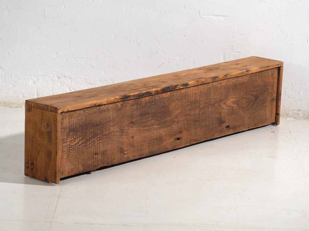 Meuble bas ancien en bois massif – Console basse chinoise du Gansu avec tiroirs – circa 1880–1920