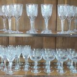 Série de 36 verres coupes cristal taillé/cristallerie de Lorraine