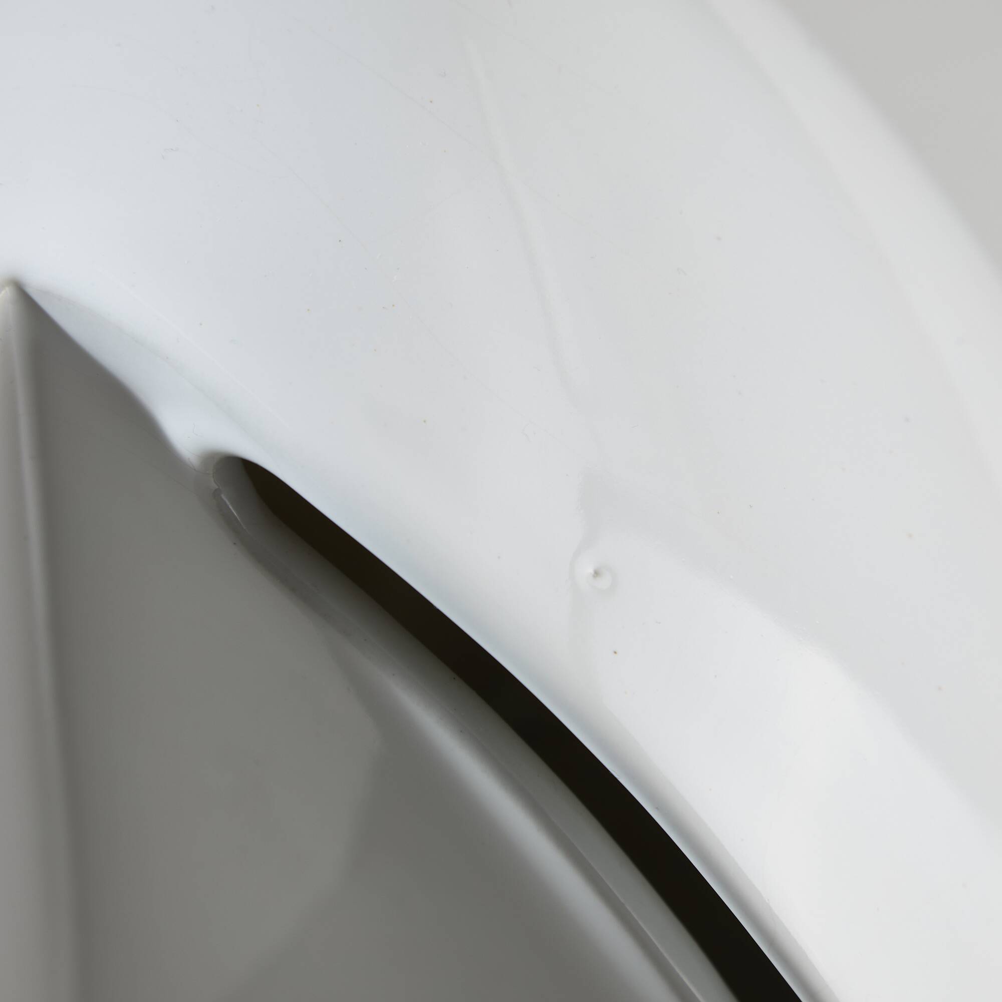 Perdomello 70 White Ceramic Hemisphere Lamp, 1970s