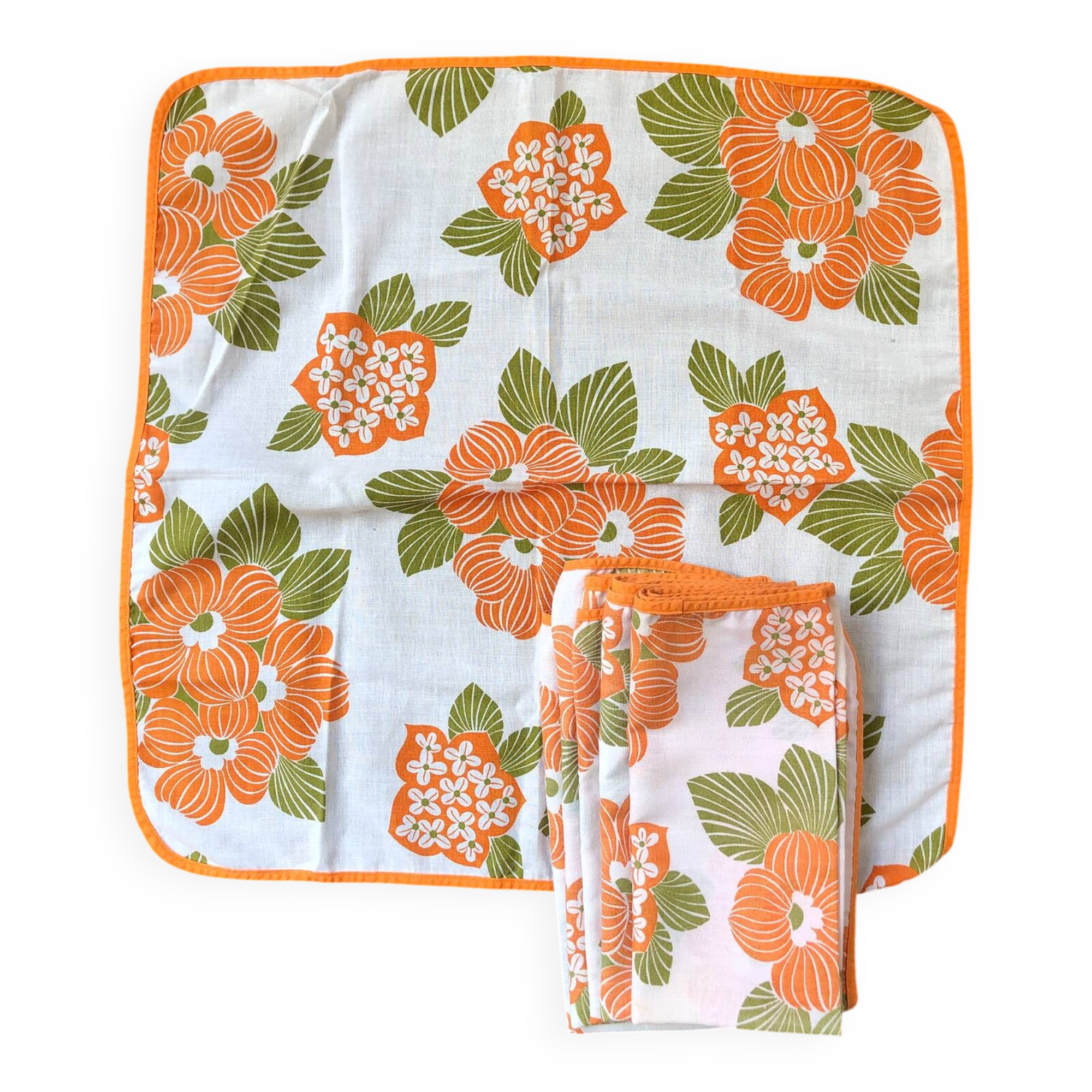 Nappe et serviettes à fleurs, années 70
