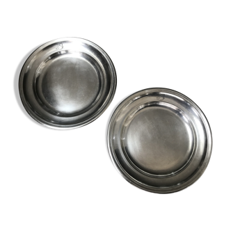 Round serving dishes