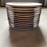 Assiette en grès