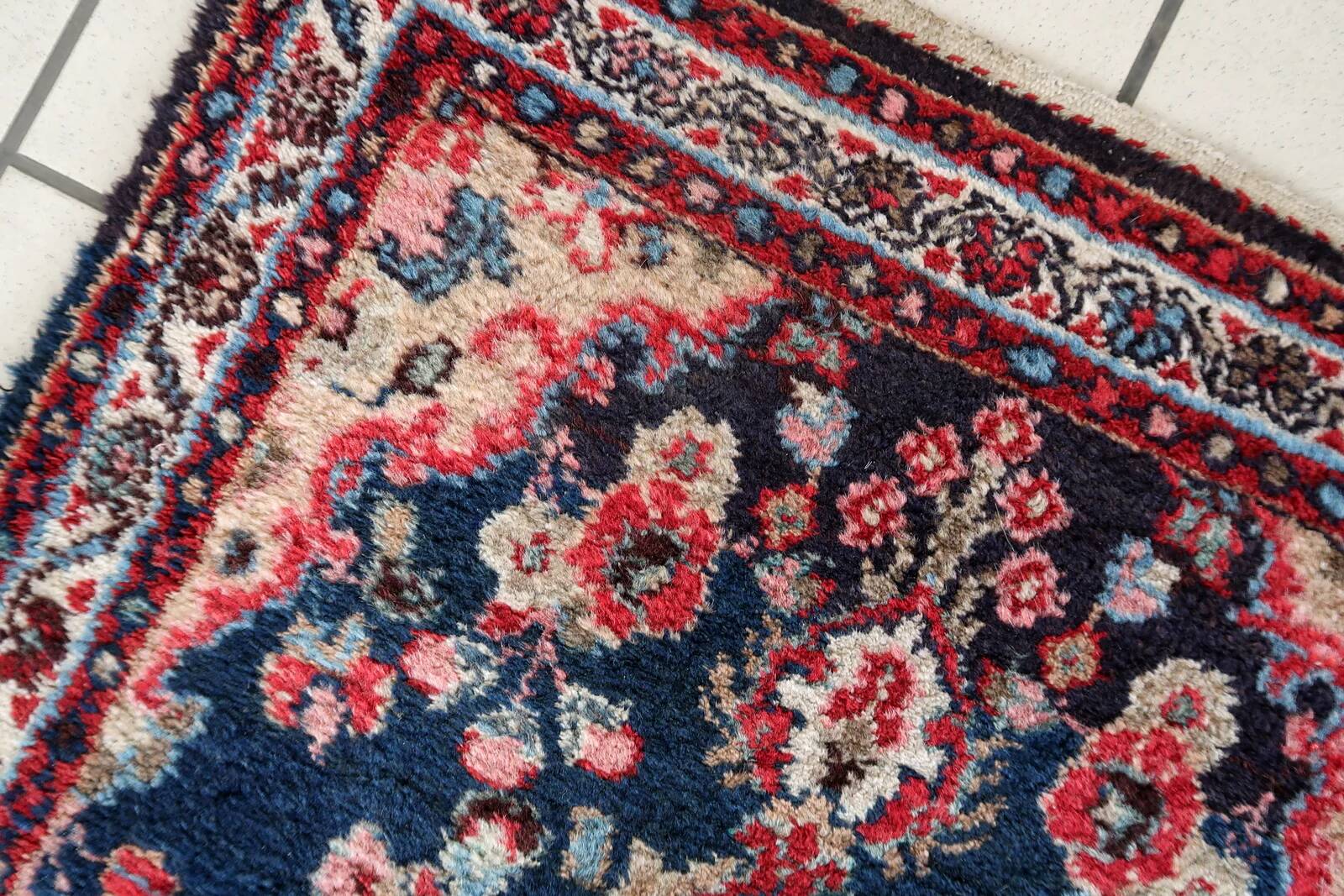 Handmade antique Persian Hamadan rug 71cm x 106cm, 1920s