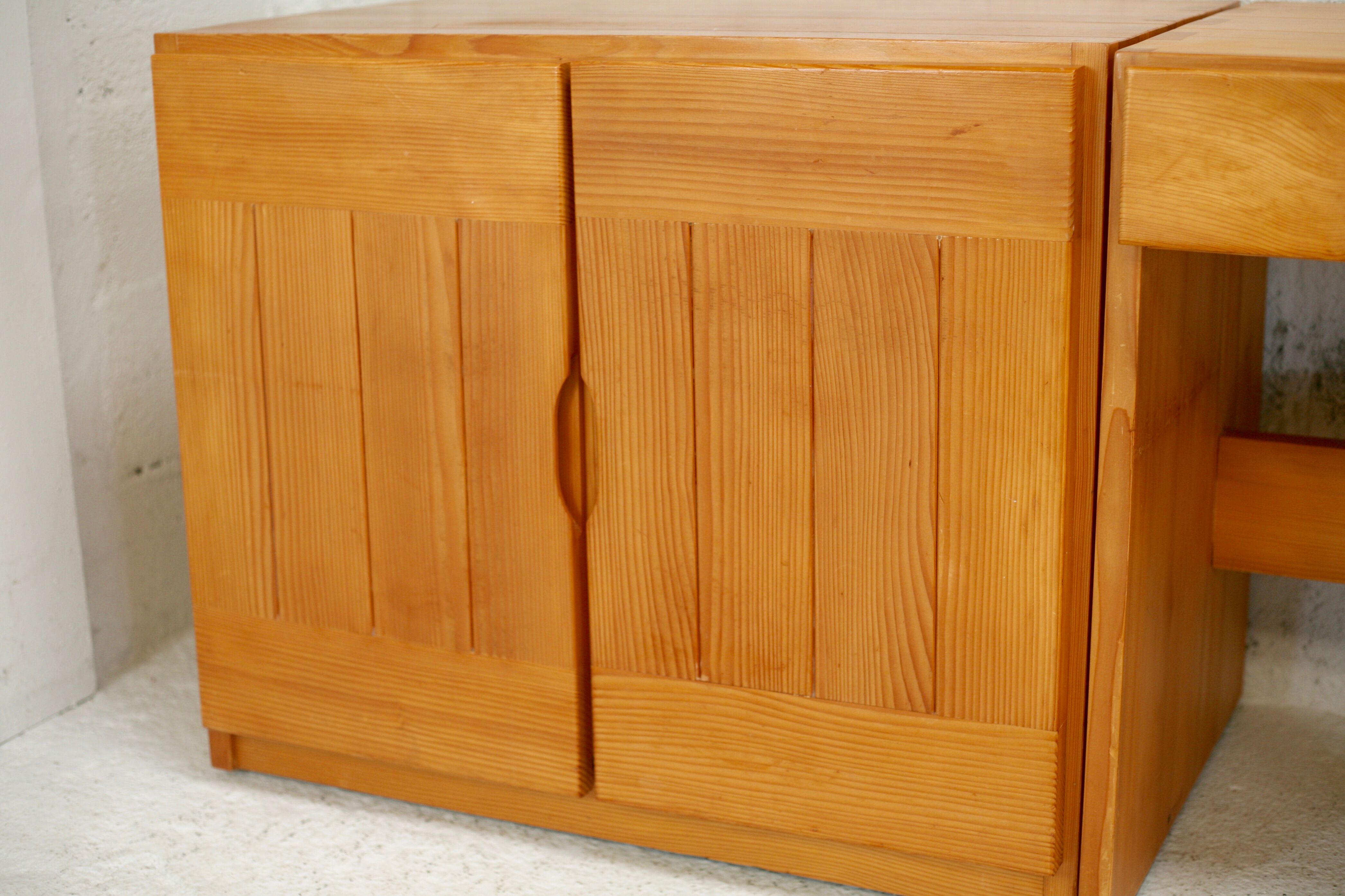 Maison Regain: modular office set. Pine. France, circa 1975