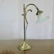 Lampe art nouveau en bronze et tulipe en verre dépoli