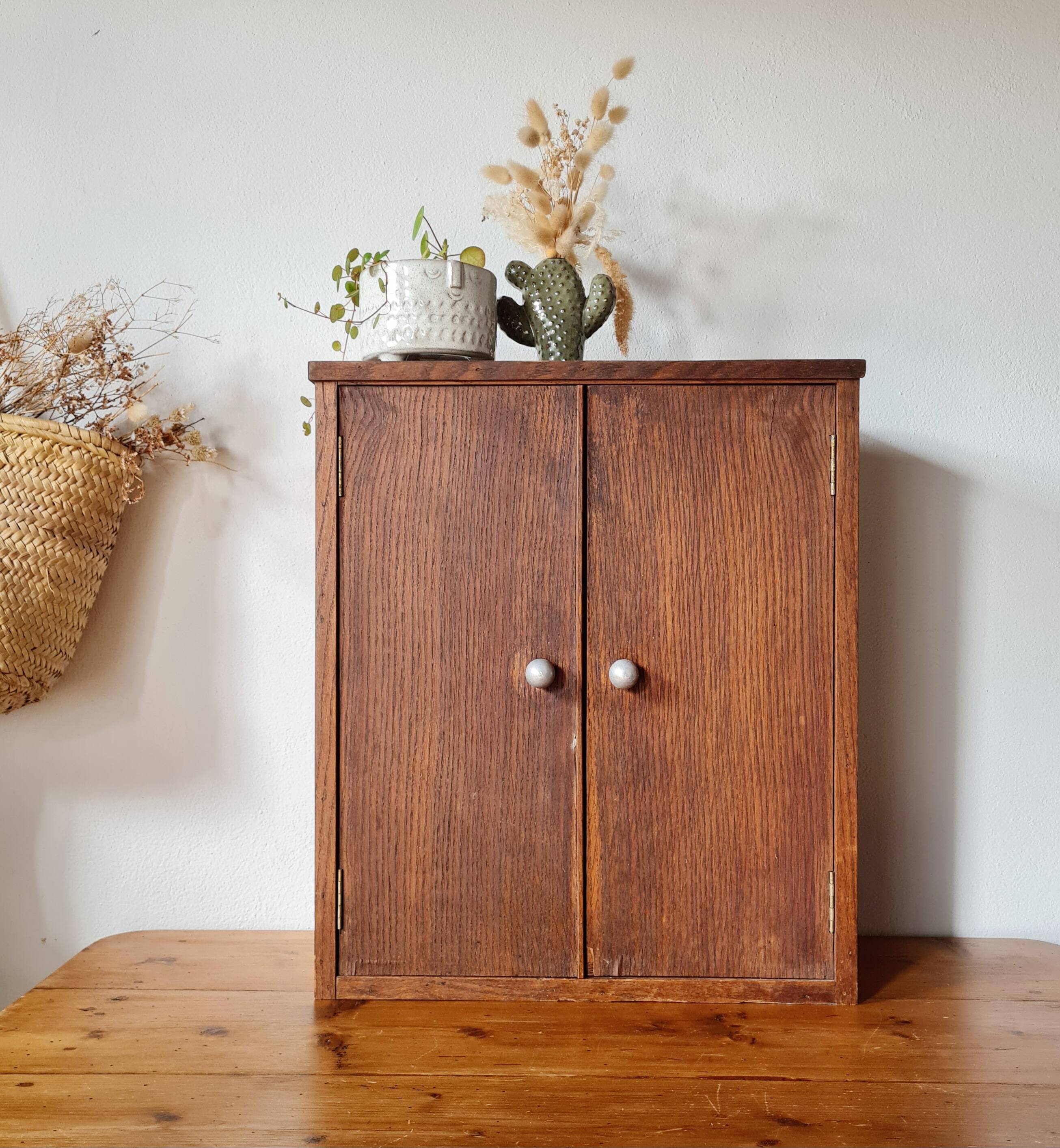 Vintage wooden medicine cabinet from the 1950s.
