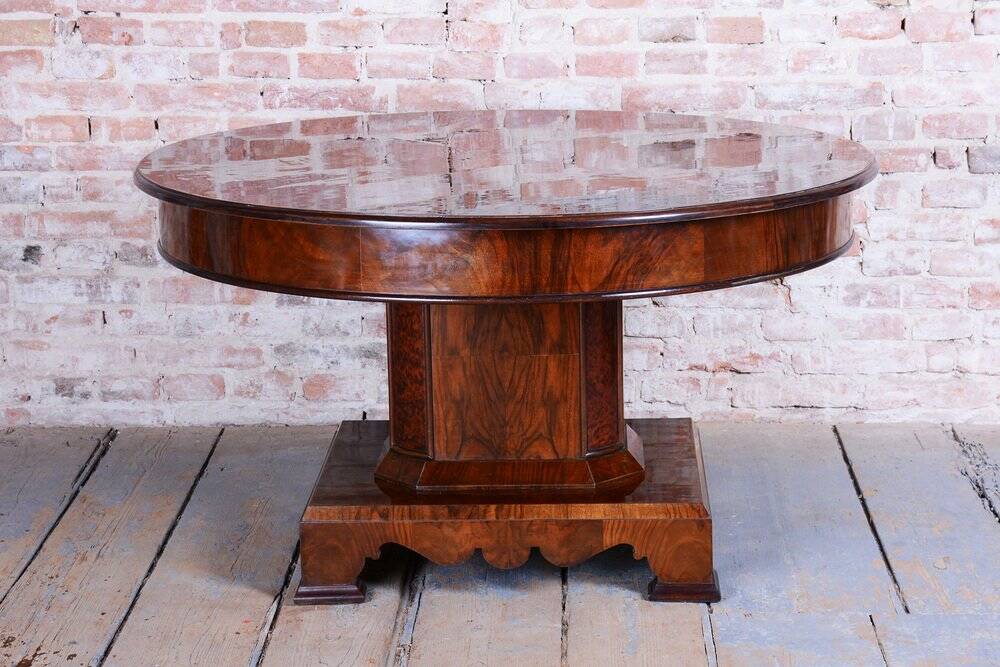 Art Deco Dining Table in Walnut, Czech, 1920s