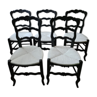 Seated chairs white straw black frame