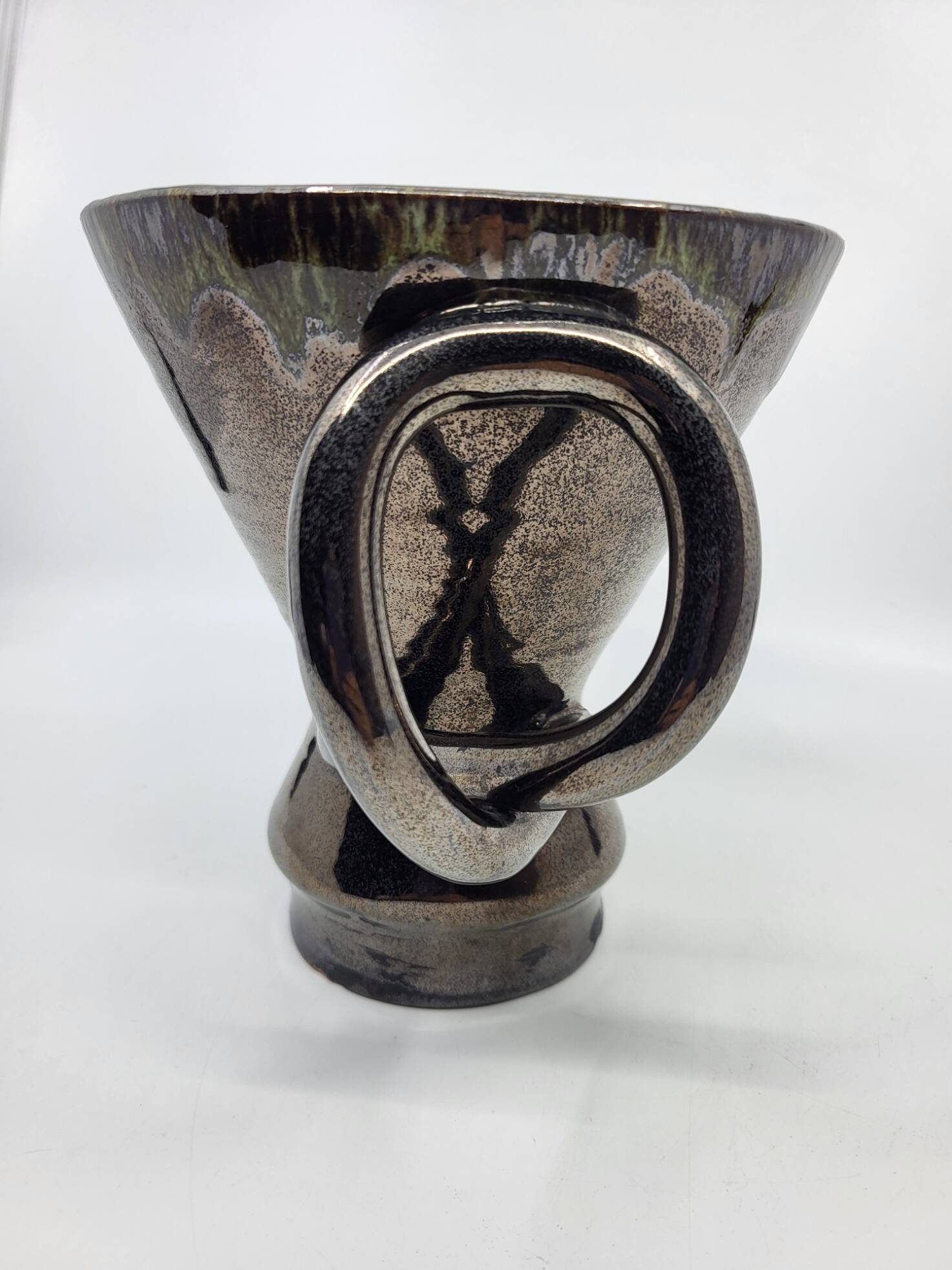 Jean Austruy ear vase in metallic black ceramic, France 1950.