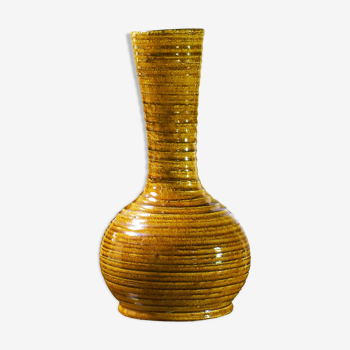 Ceramic vase of Accolay, Gauloises series