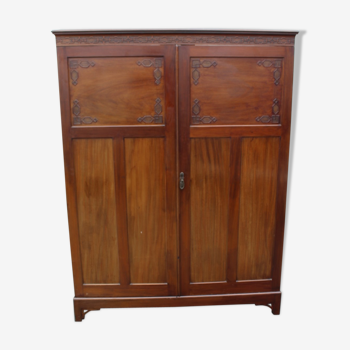 Armoire en acajou