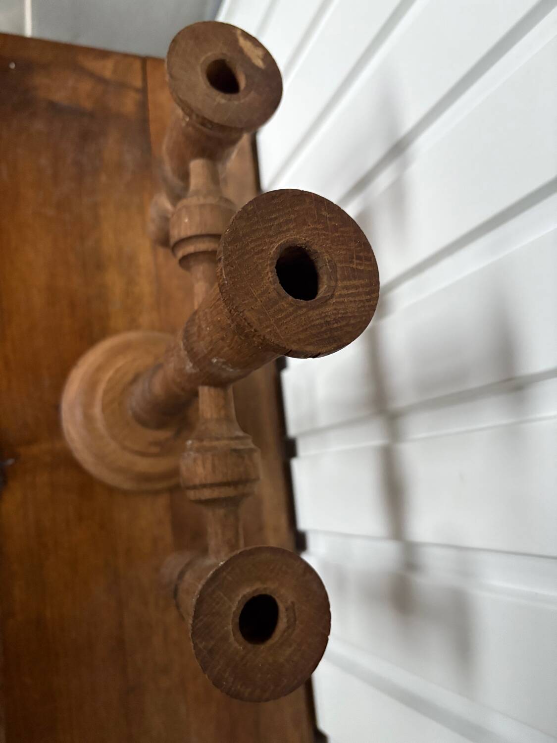 Scandinavian candlestick / candelabra in turned wood from the 50s/60s