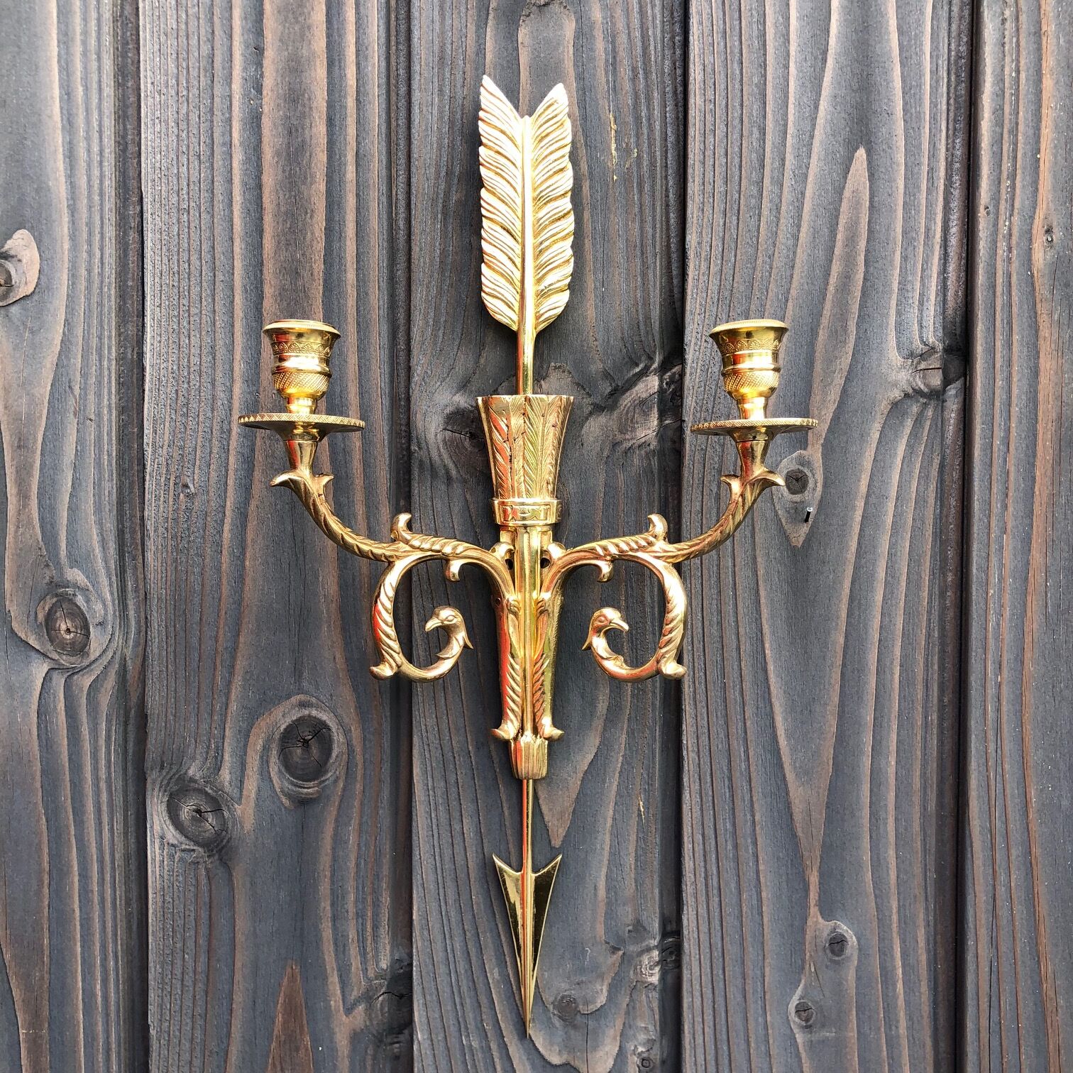 Pair of wall lamps decorated with bronze arrows "Cupid"