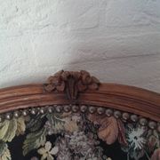 Fauteuil vintage brocante, fauteuil à tricot fleuri, classique des années 30-50