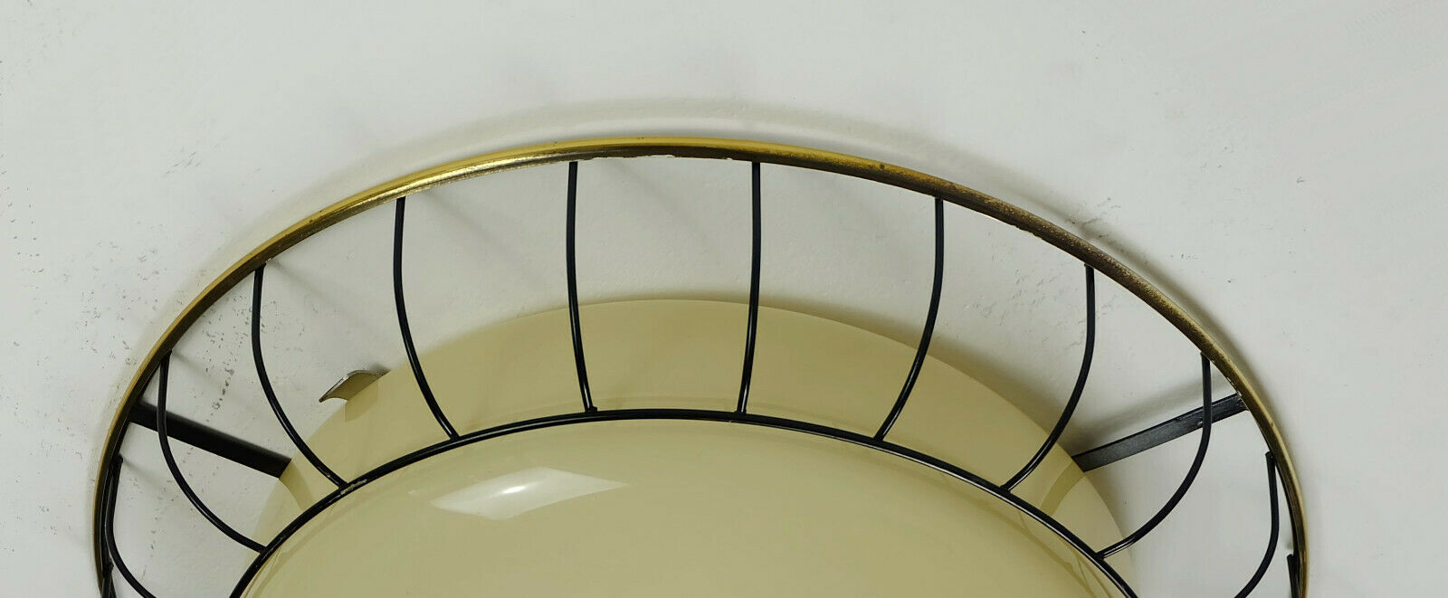 1930s to 50s glass ceiling lamp plafoniere with metal wire and brass frame