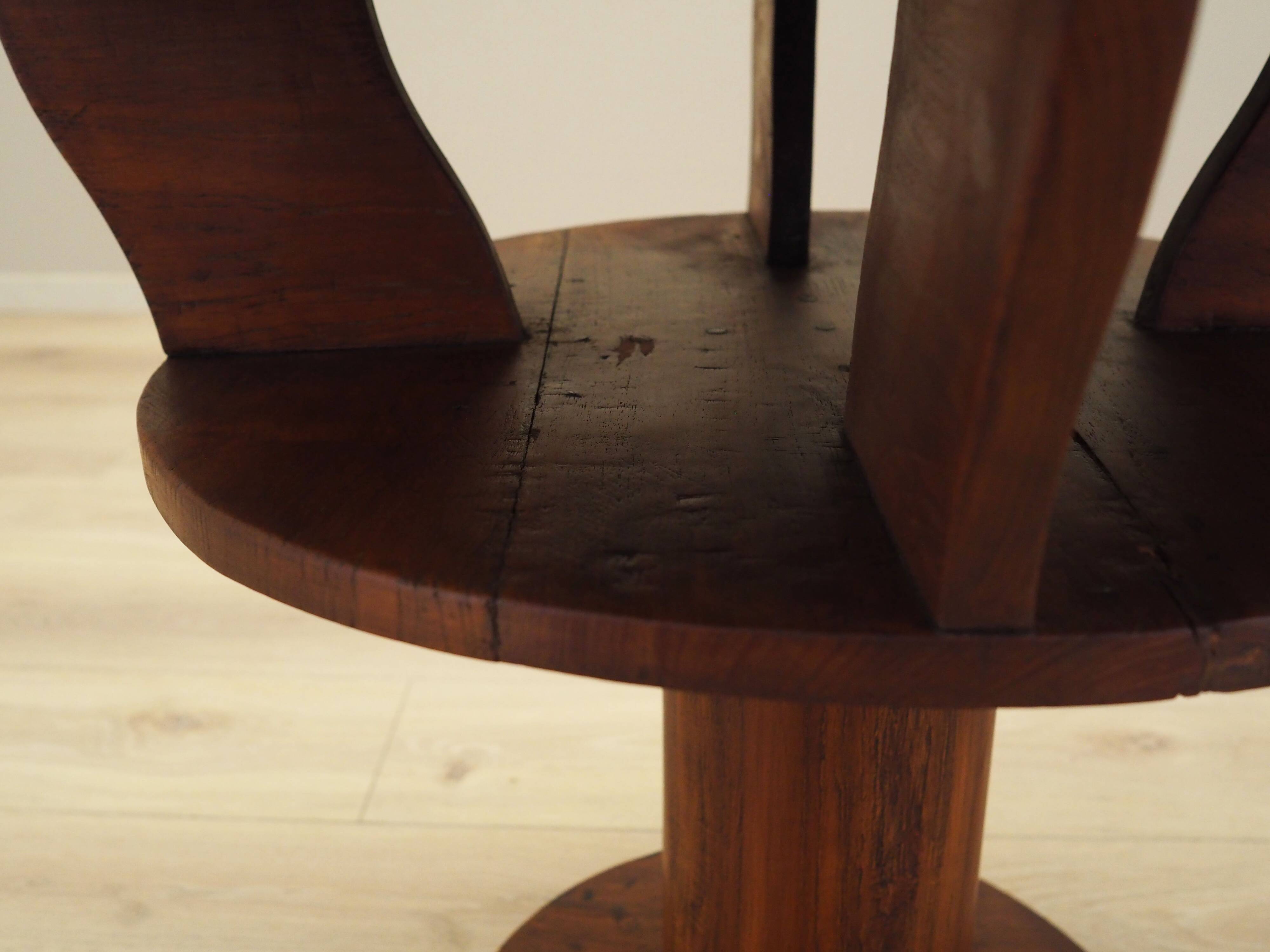 Oak coffee table, Italian design, 1960s, production: Italy