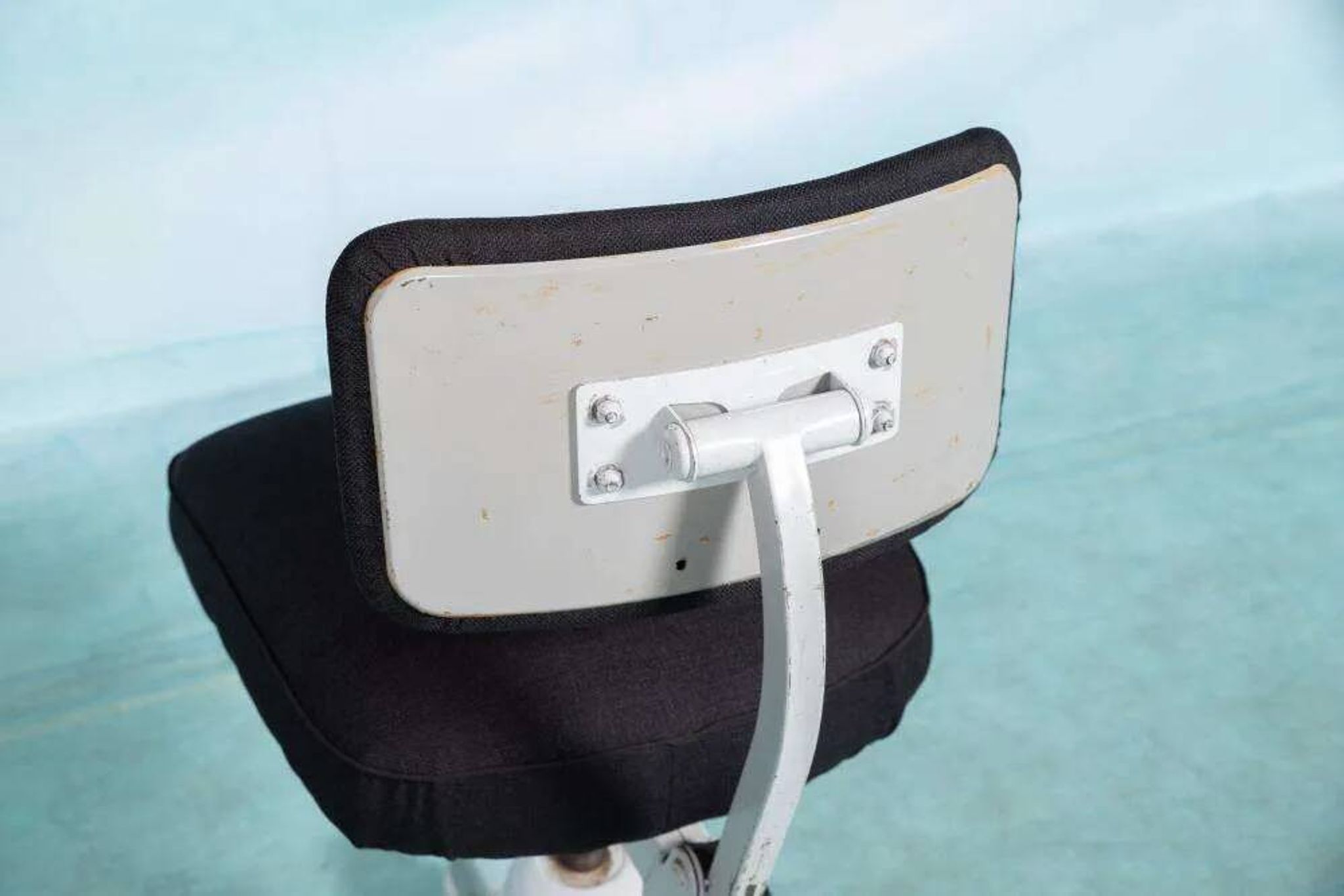 Vintage Gispen office chair from the 1960s, industrial Hoffmann.