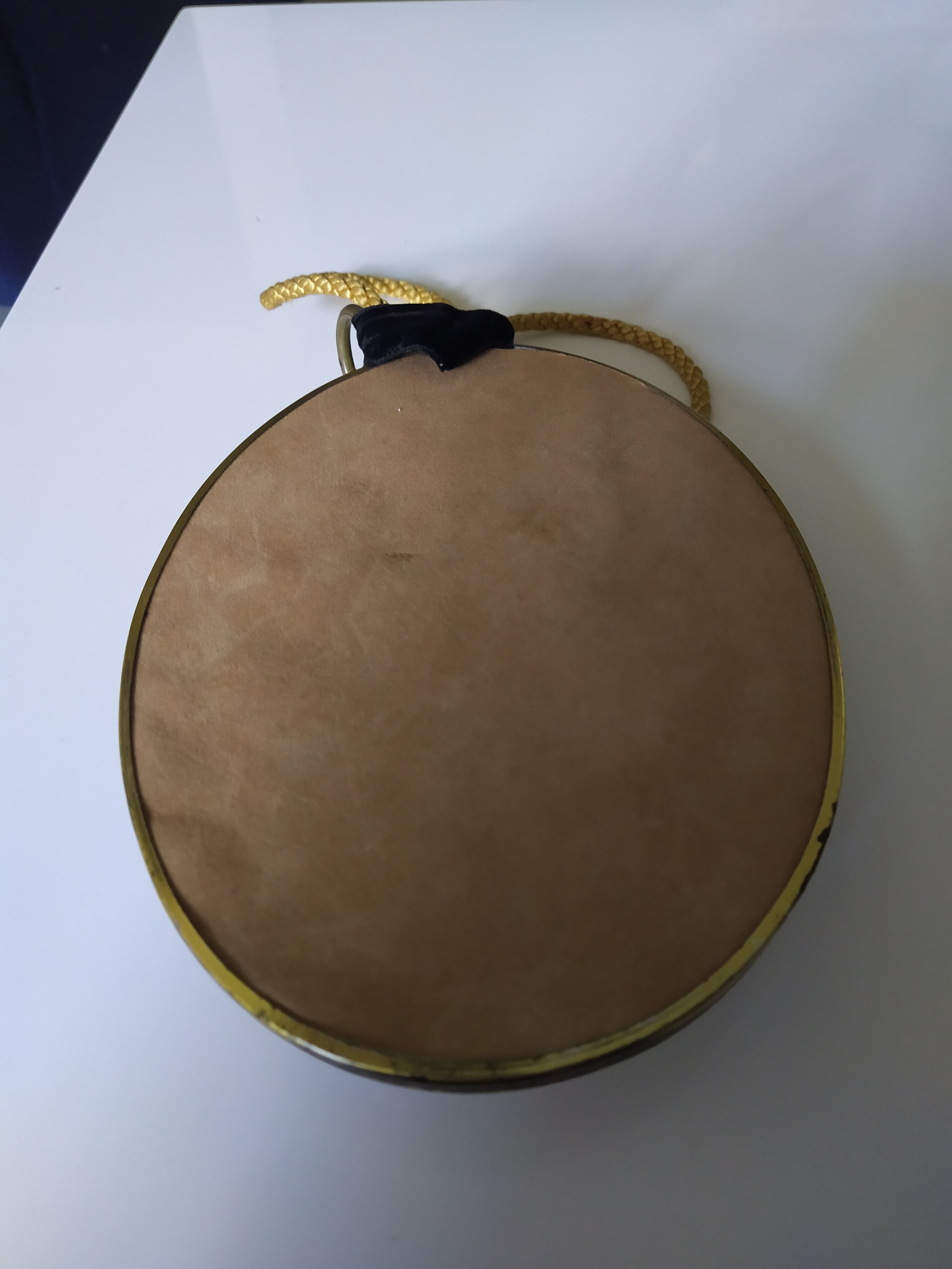 Curved oval frame of