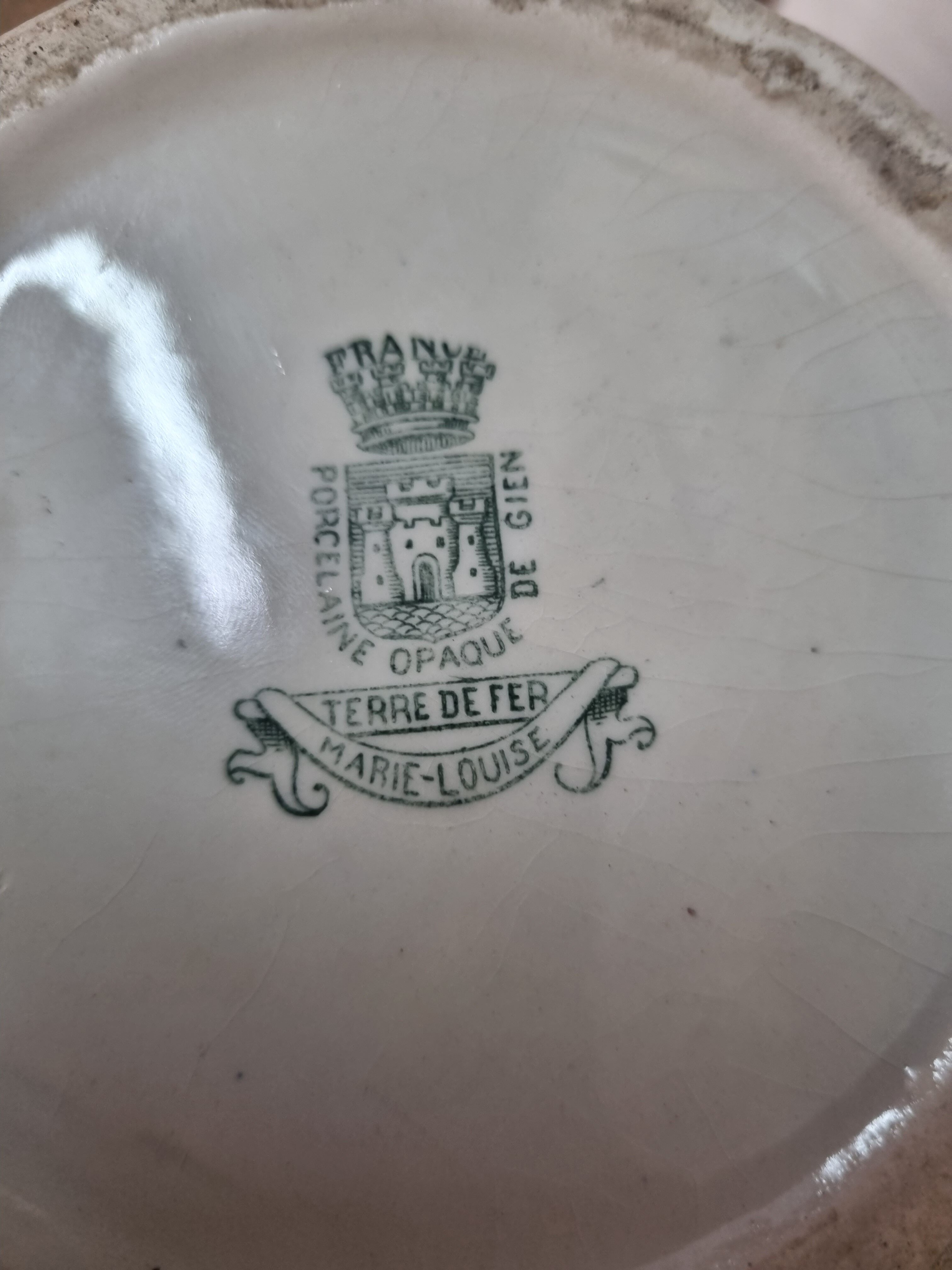 Water broc, iron earth bowl 1920 Gien