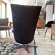 Fauteuil pivotant en cuir chocolat