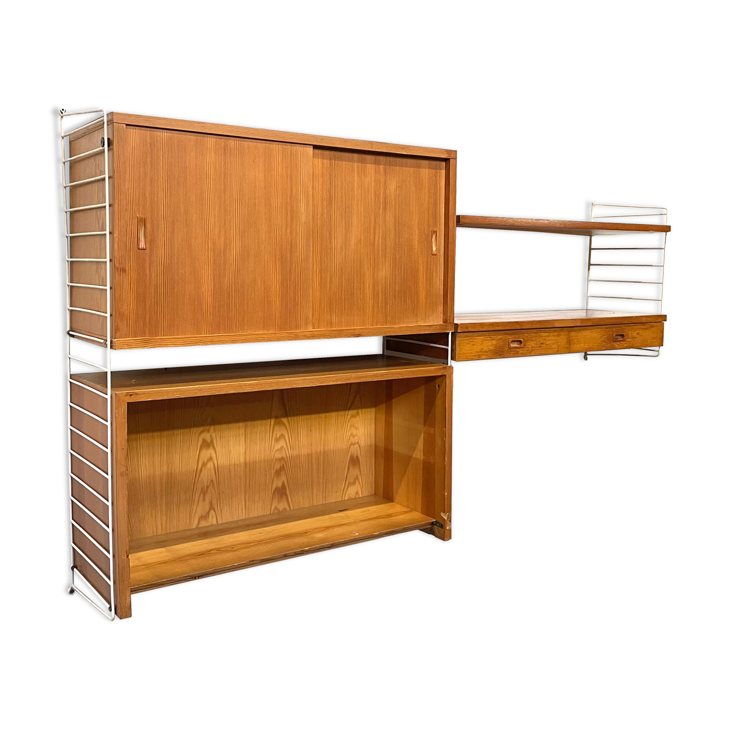 Mid Century Nisse Strinning string wall system 1960