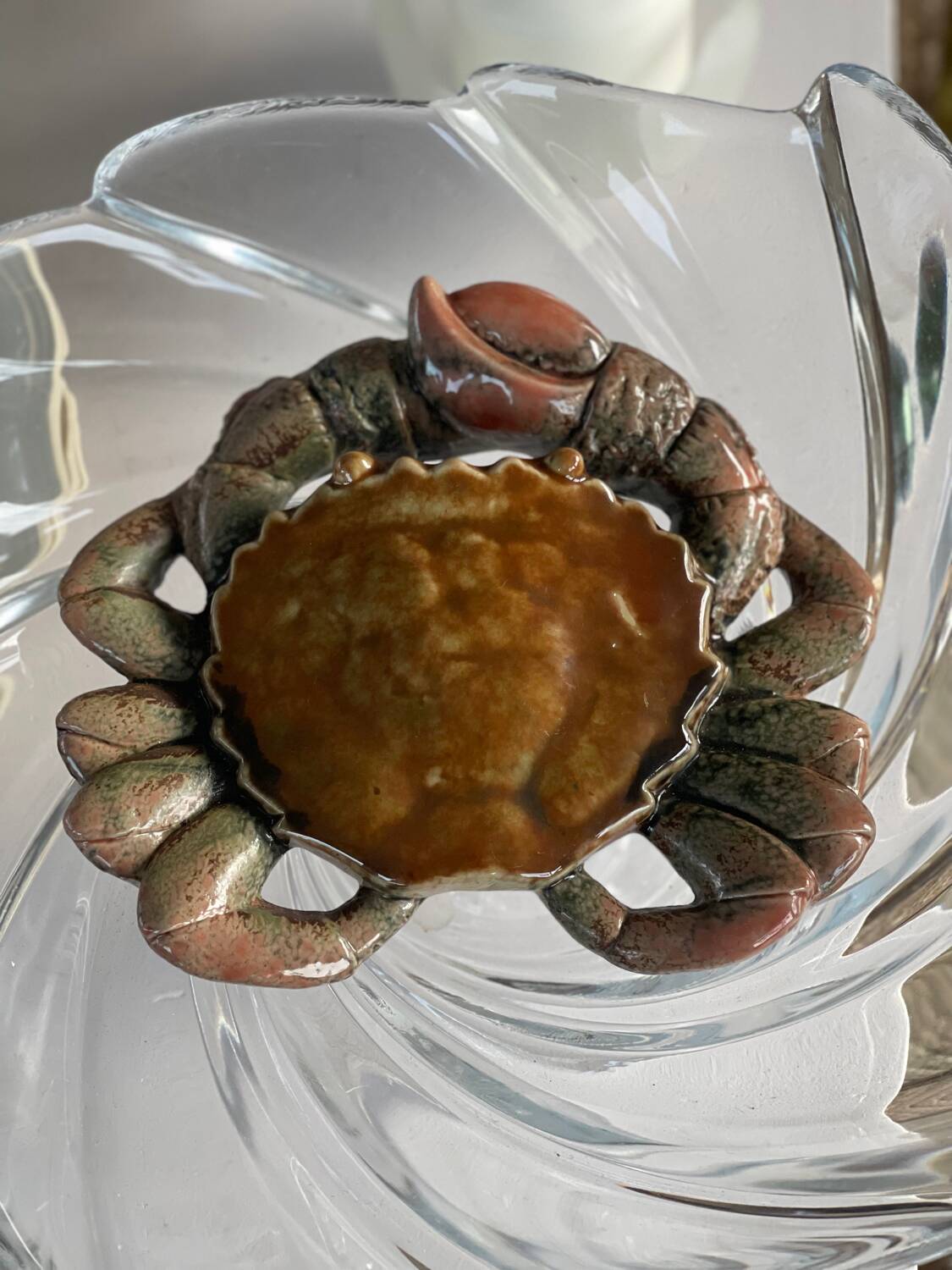Glazed ceramic crab